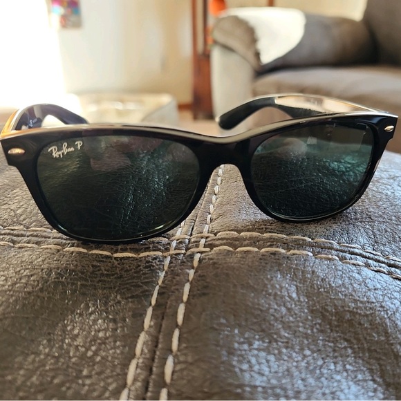 Ray-Ban Accessories - Unisex RayBan Sunglasses - Polarized